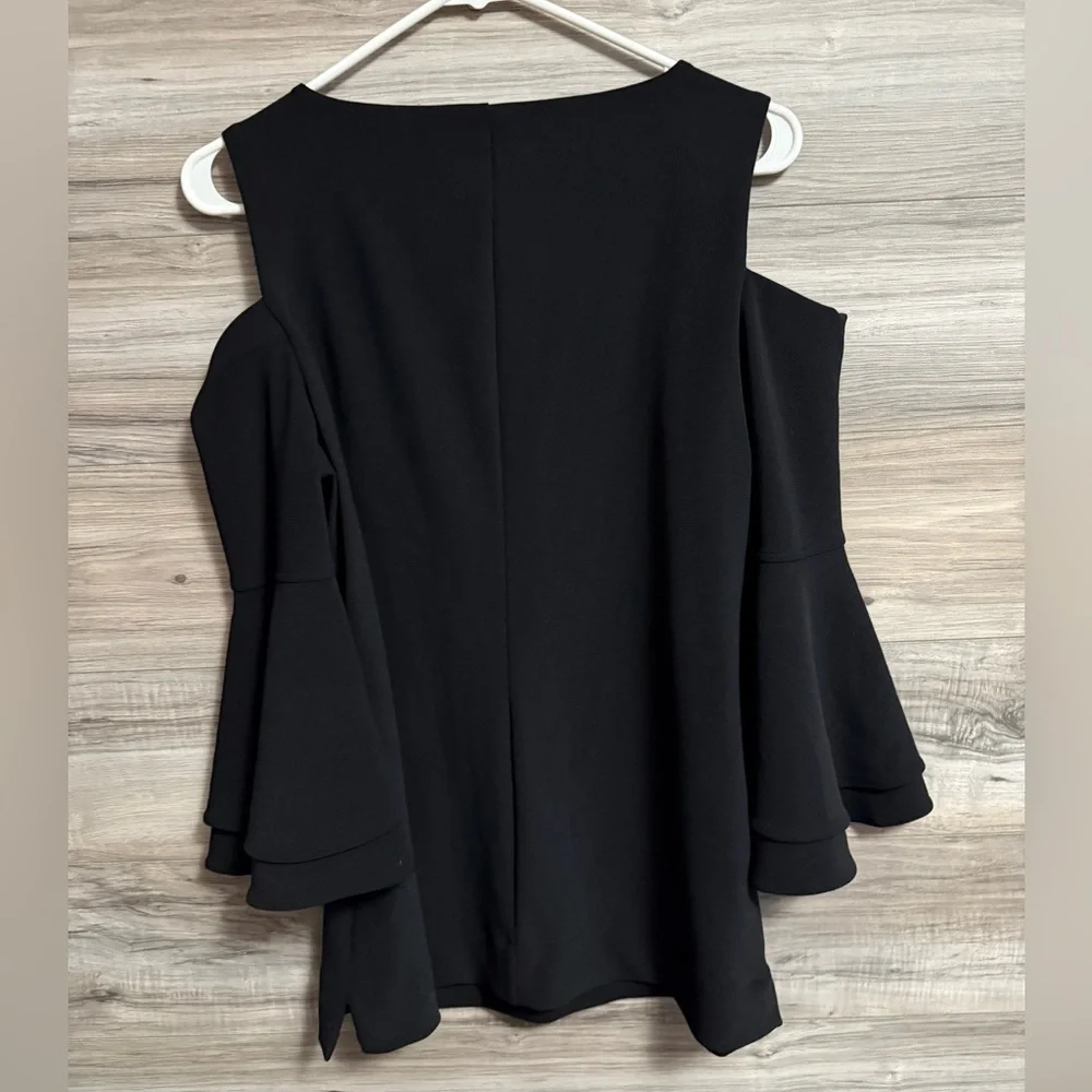 Bundle of 2 Boston Proper cold shoulder blouses - Picture 10 of 10